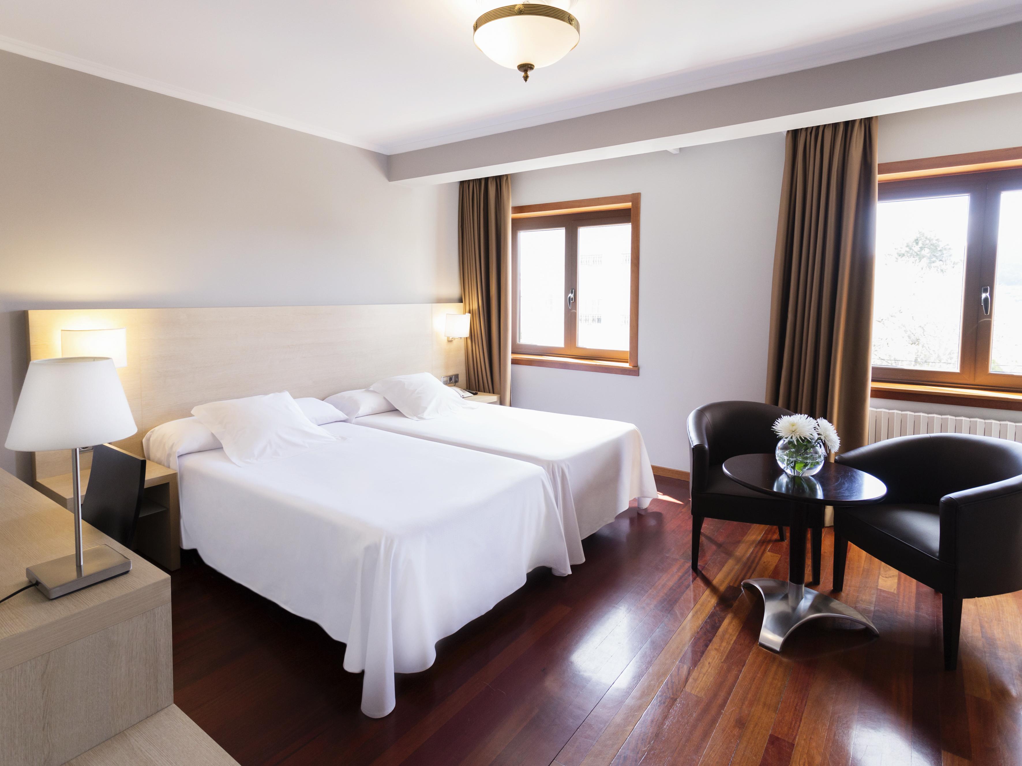 Hotel Valencia فيرول المظهر الخارجي الصورة